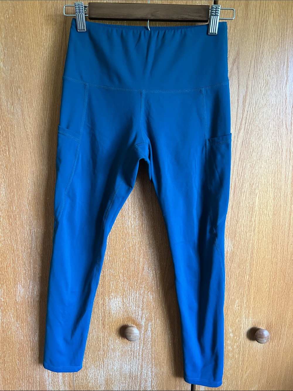 Teal Absolutely Fit Cropped Pocket Leggings